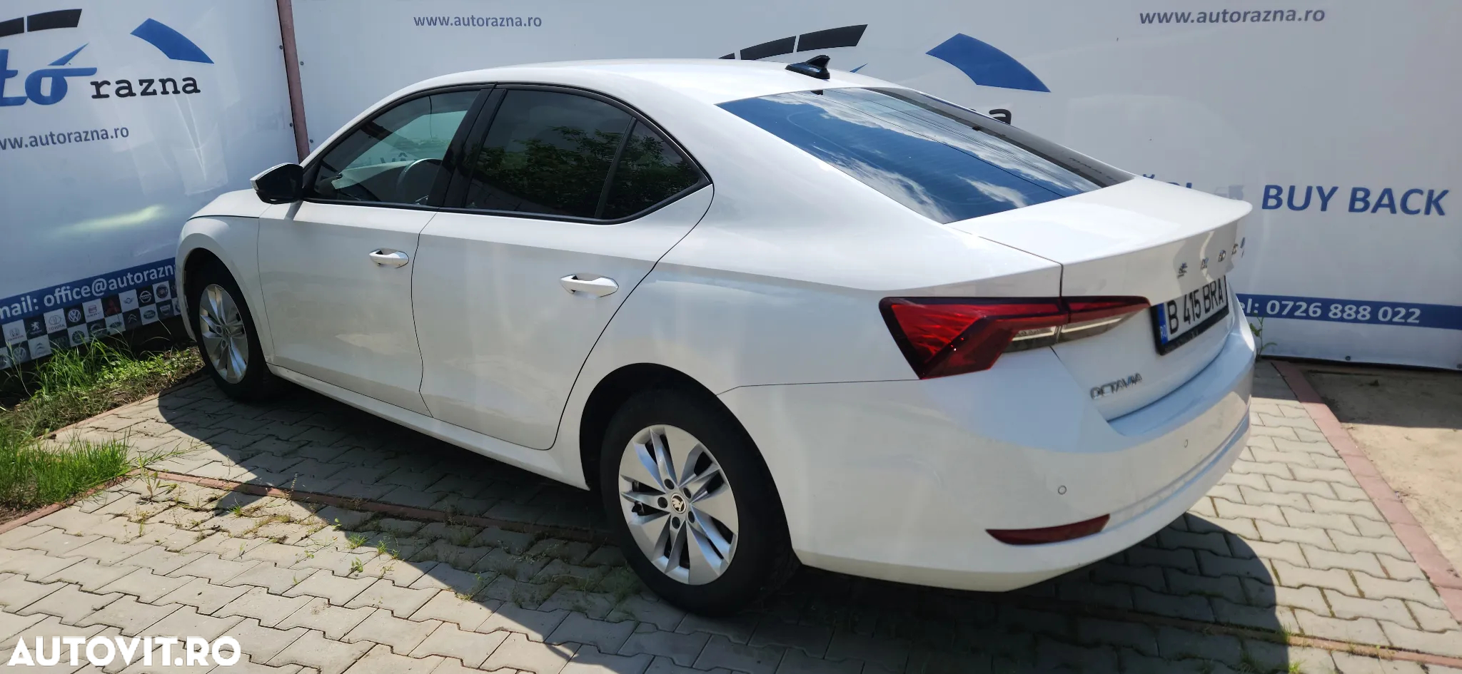 Skoda Octavia - 10
