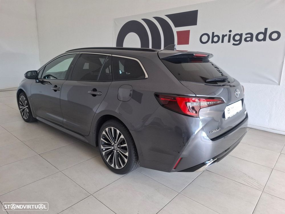 Toyota Corolla Touring Sports 1.8 Hybrid Comfort Plus - 3