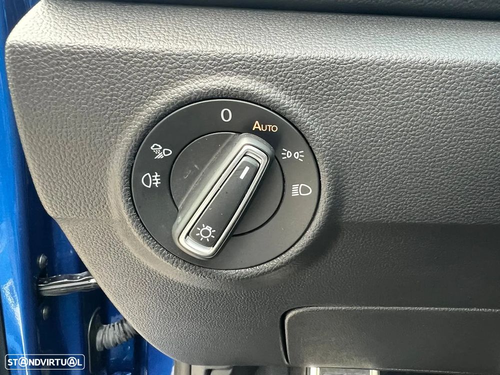 VW T-Roc 1.5 TSI R-Line DSG - 19