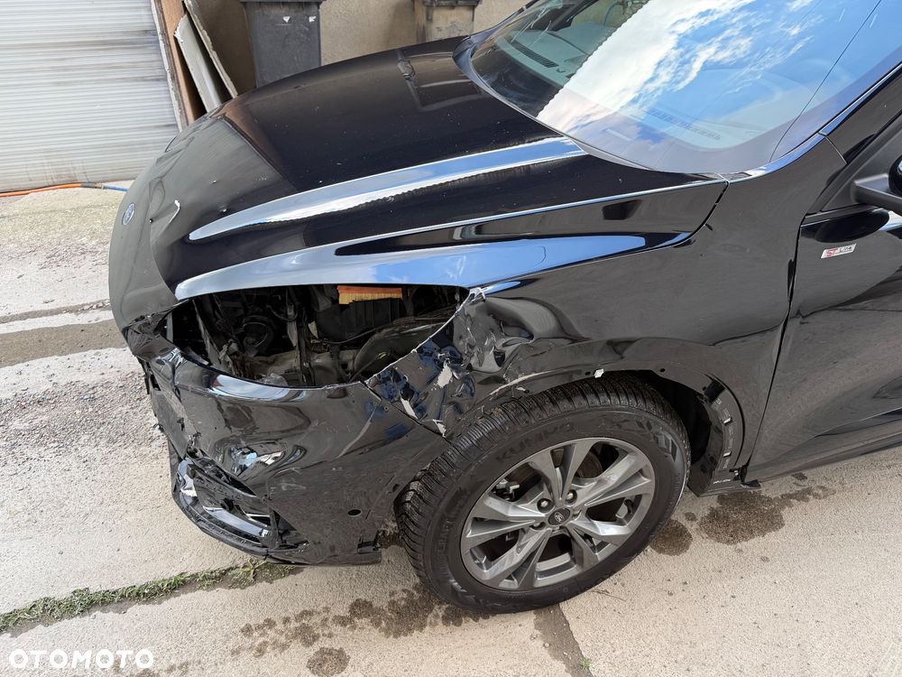Ford Kuga 1.5 EcoBoost FWD ST-Line X - 21