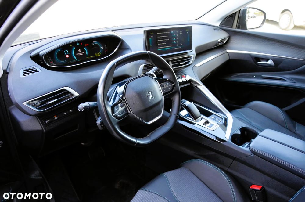 Peugeot 3008 1.6 PureTech Hybrid PHEV Allure S&S EAT8 - 10