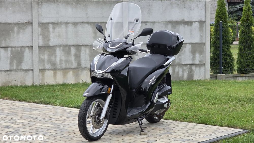Honda SH - 24