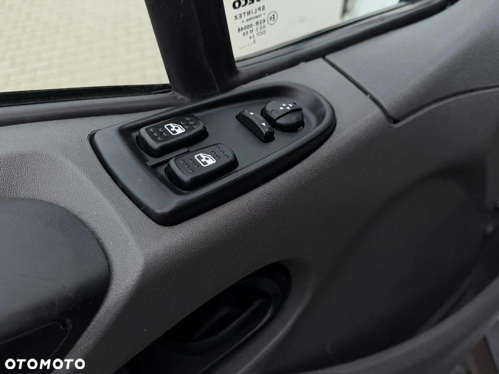 Iveco DAILY 55S17DW  4X4 SALON PL  1 WŁAŚCICIEL 100% BEZWYPADKOWE DOKA  7-OS - 35