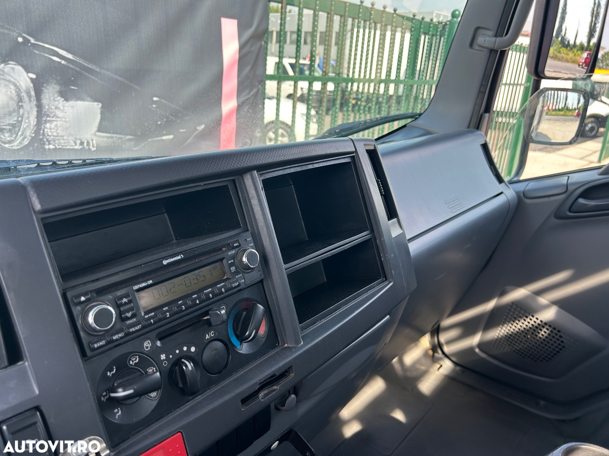 Isuzu N35 BASCULABIL 3 PARTI 4.2 m - 30