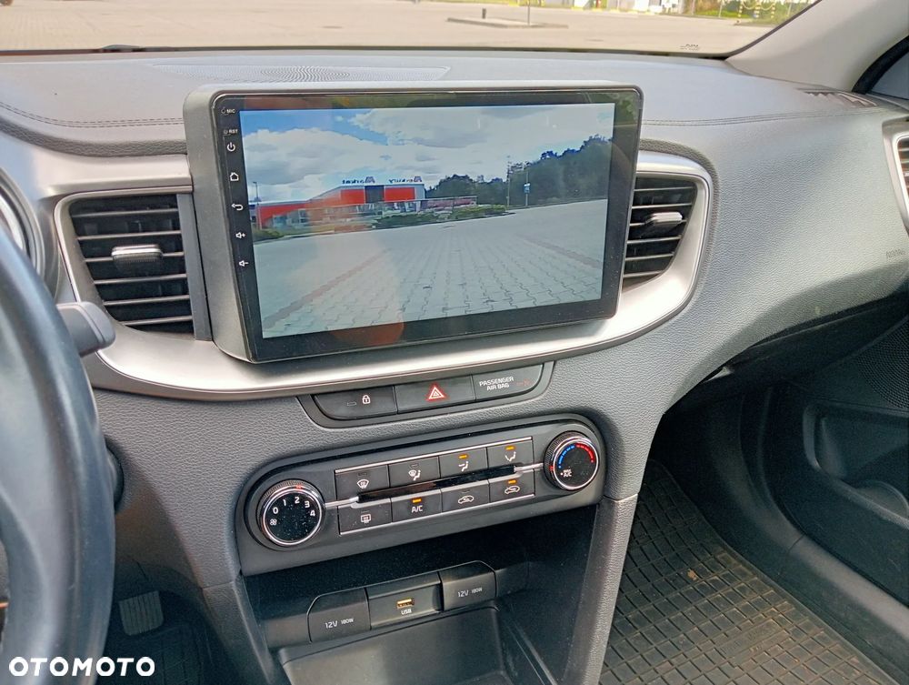Kia Ceed 1.0 T-GDI L - 10