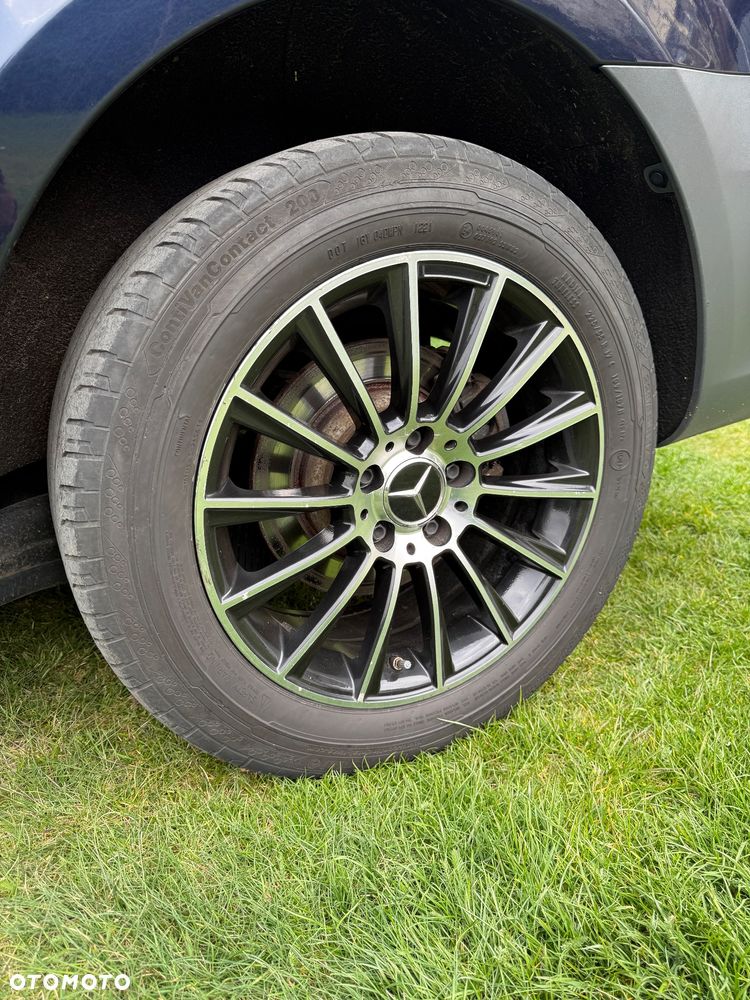 Mercedes-Benz Vito Tourer Lang PRO - 14