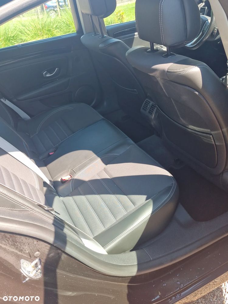 Renault Laguna 2.0 Bose Edition - 12