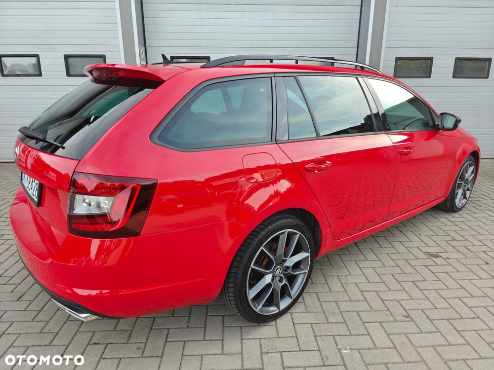Skoda Octavia 2.0 TDI 4x4 DSG RS - 9