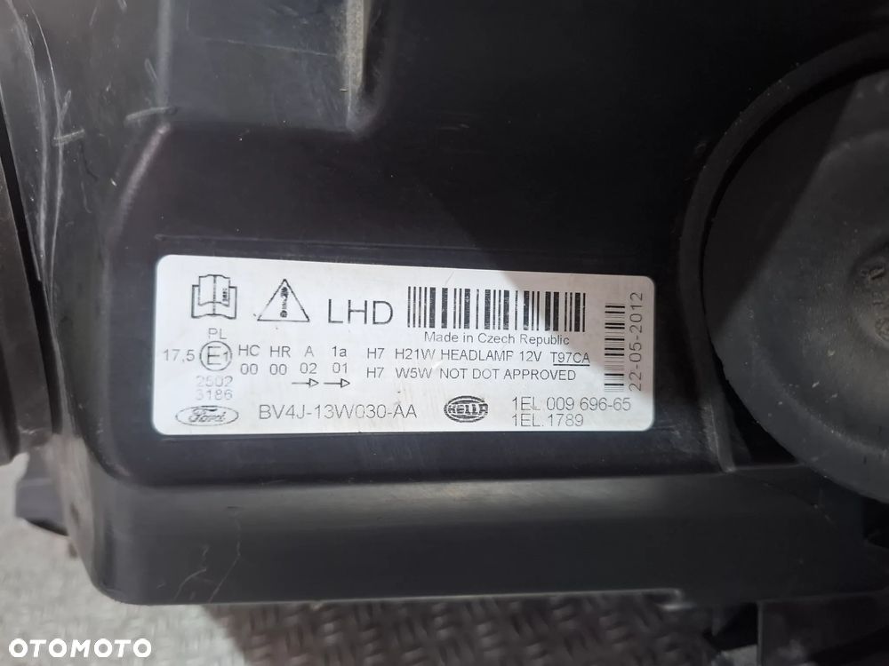 Lampa lewy przód soczewka Ford Kuga MK1 2012 rok BV4J13W030AA - 4