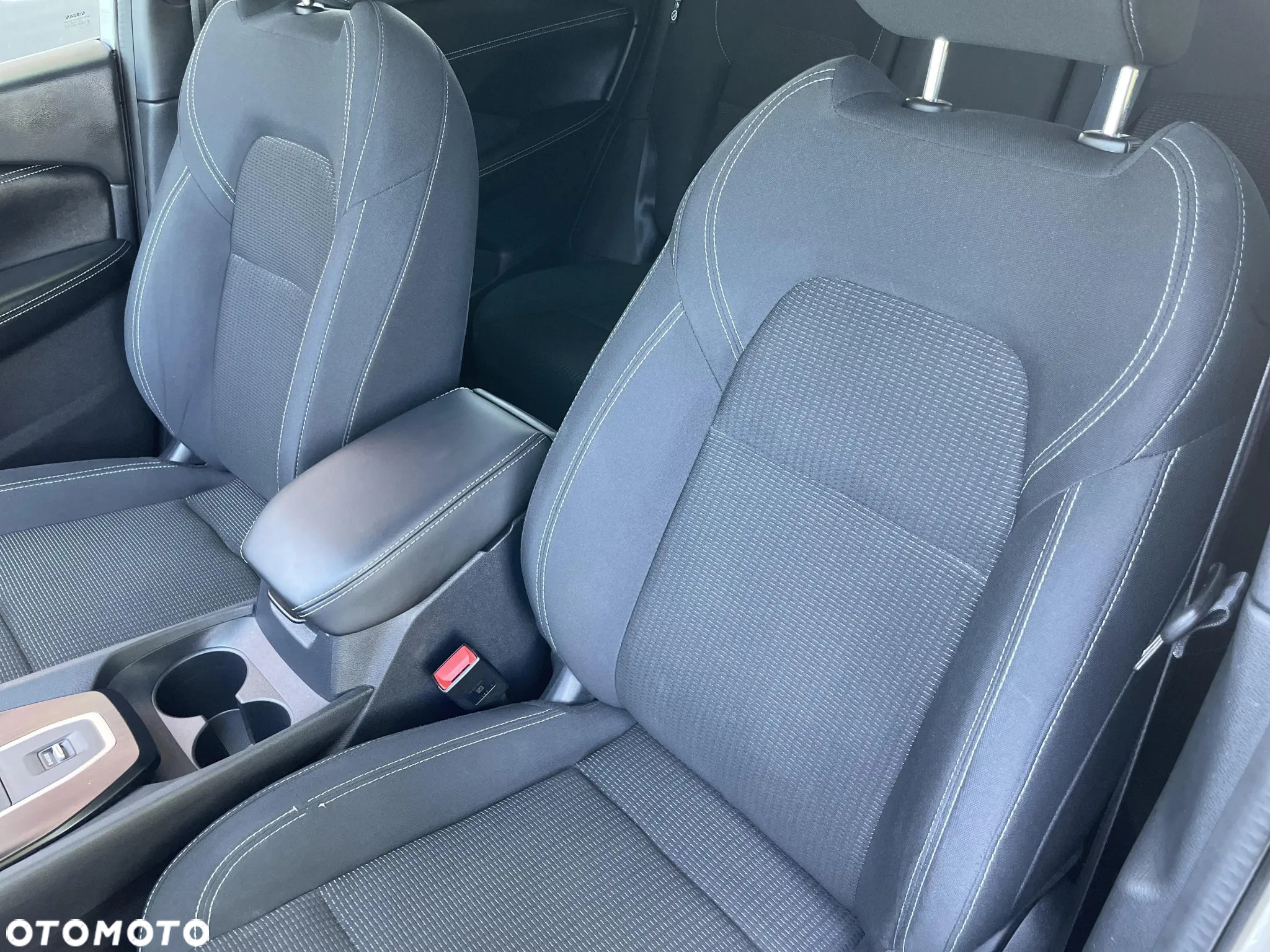 Nissan Qashqai 1.3 DIG-T mHEV N-Connecta Xtronic - 11