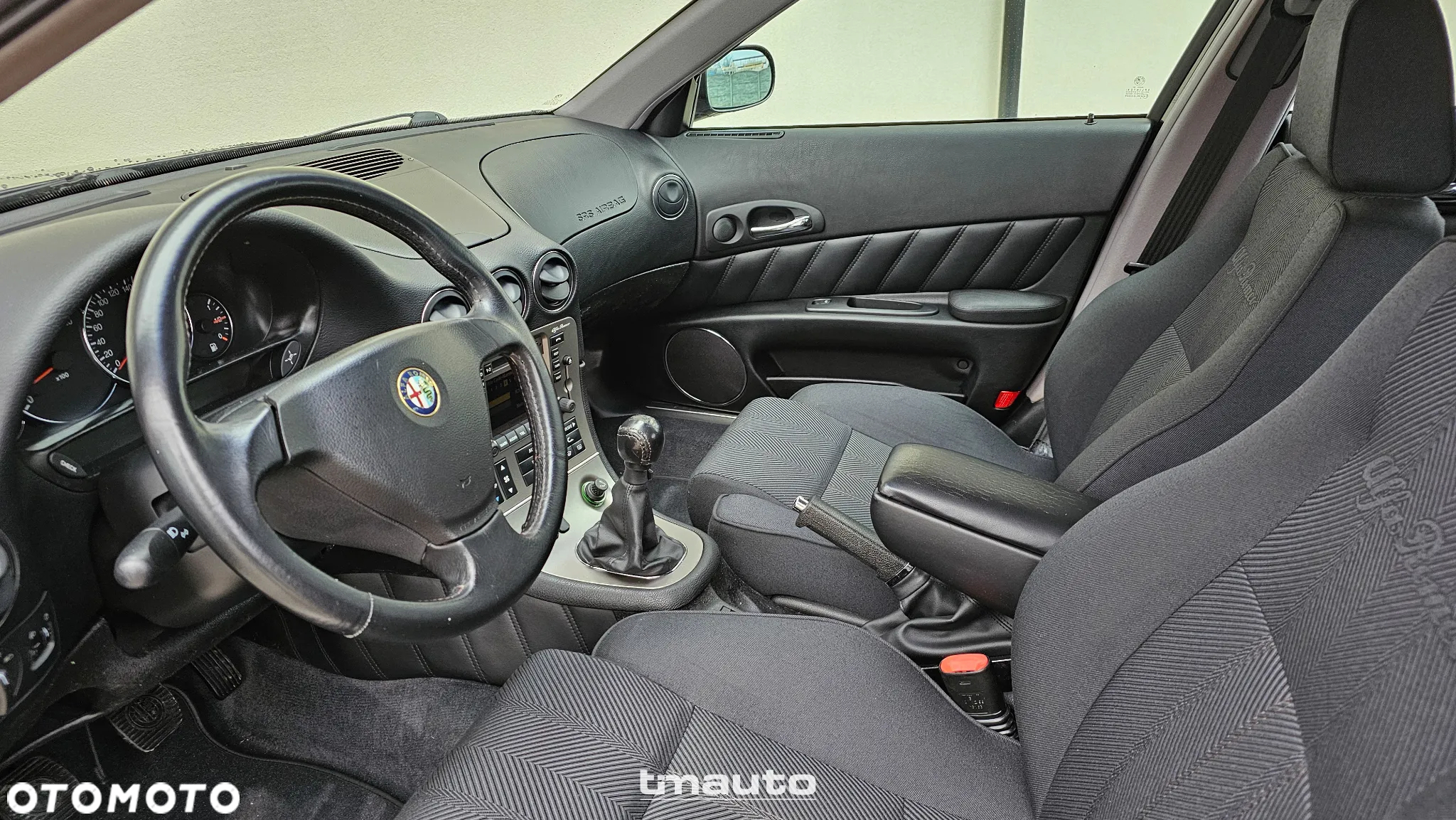 Alfa Romeo 166 2.0 TSpark 16V - 30