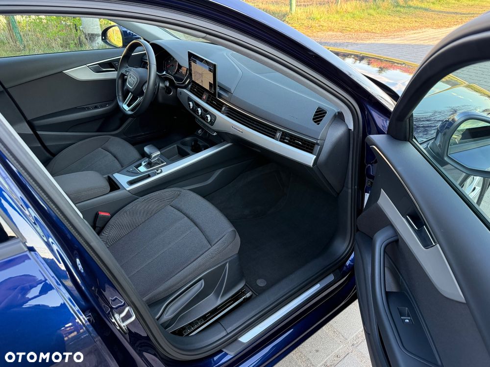 Audi A4 Avant 40 TDI quattro S tronic - 10