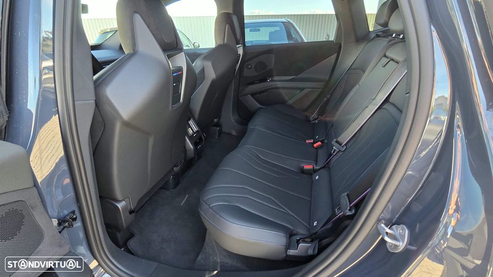 BMW iX3 50 xDrive Pack Desportivo M Pro - 25