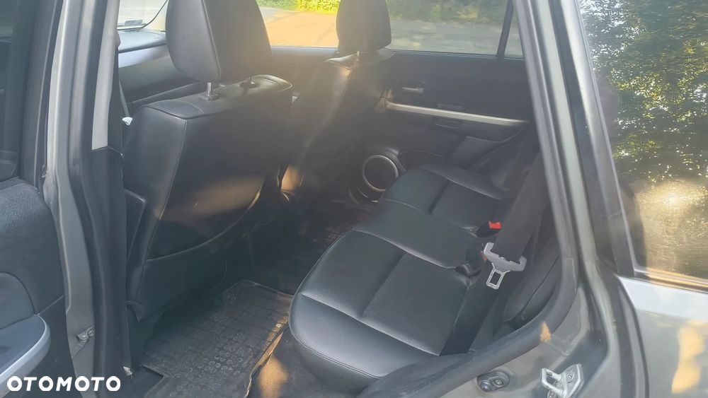 Suzuki Grand Vitara 2.0 - 20