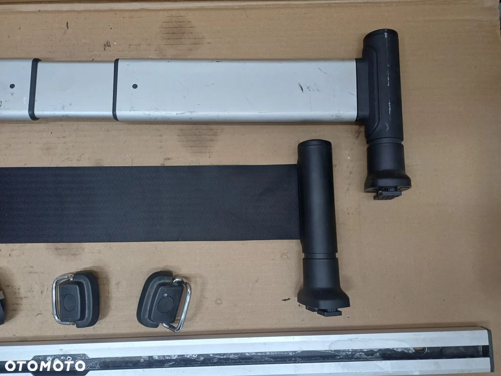 Zestaw mocowania bagażu przegroda bagaznika skoda Superb II kombi FIXIERSET 4F9860379 3T9863556A 4F9860204 - 4