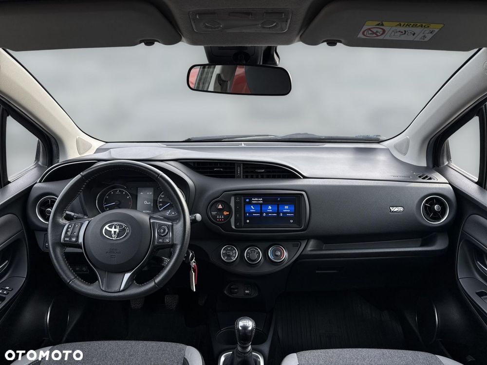 Toyota Yaris - 11