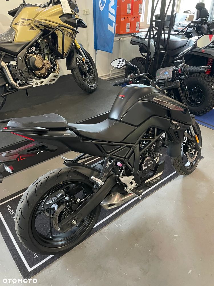 VOGE R125S - 8