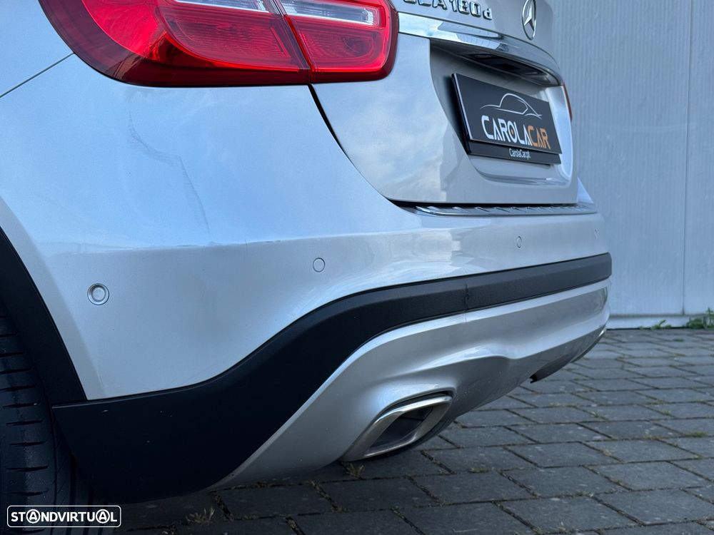 Mercedes-Benz GLA 180 CDI Urban Aut. - 9
