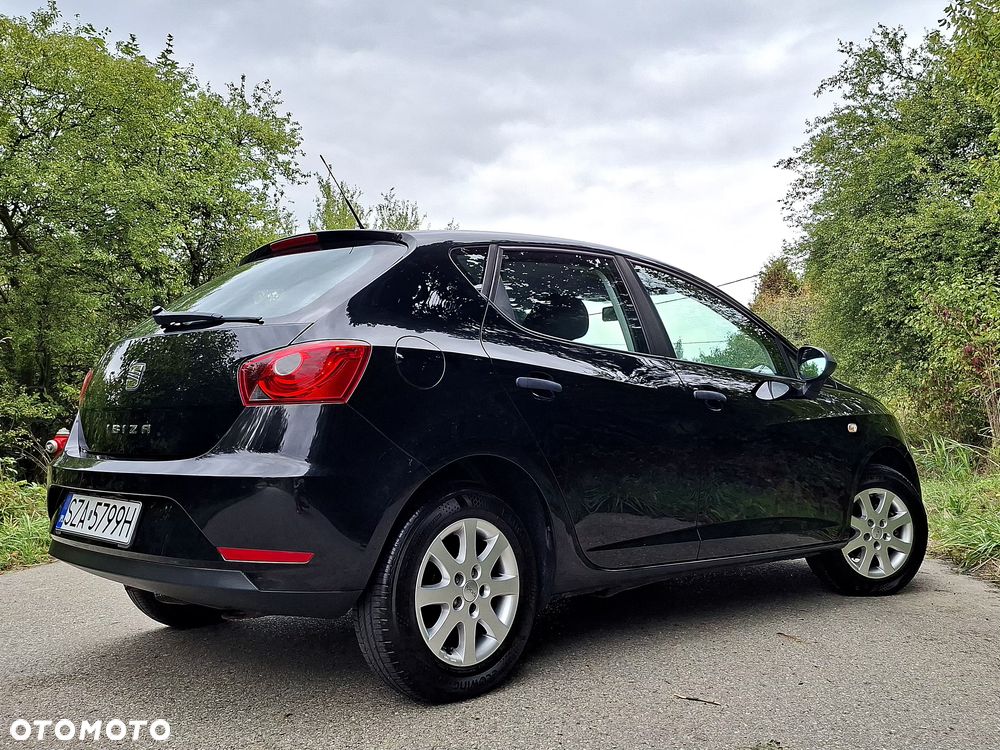Seat Ibiza 2012 photo 3