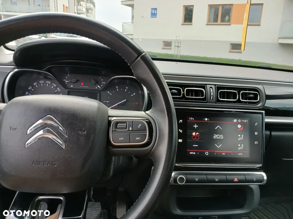 Citroën C3 1.2 PureTech Shine - 9