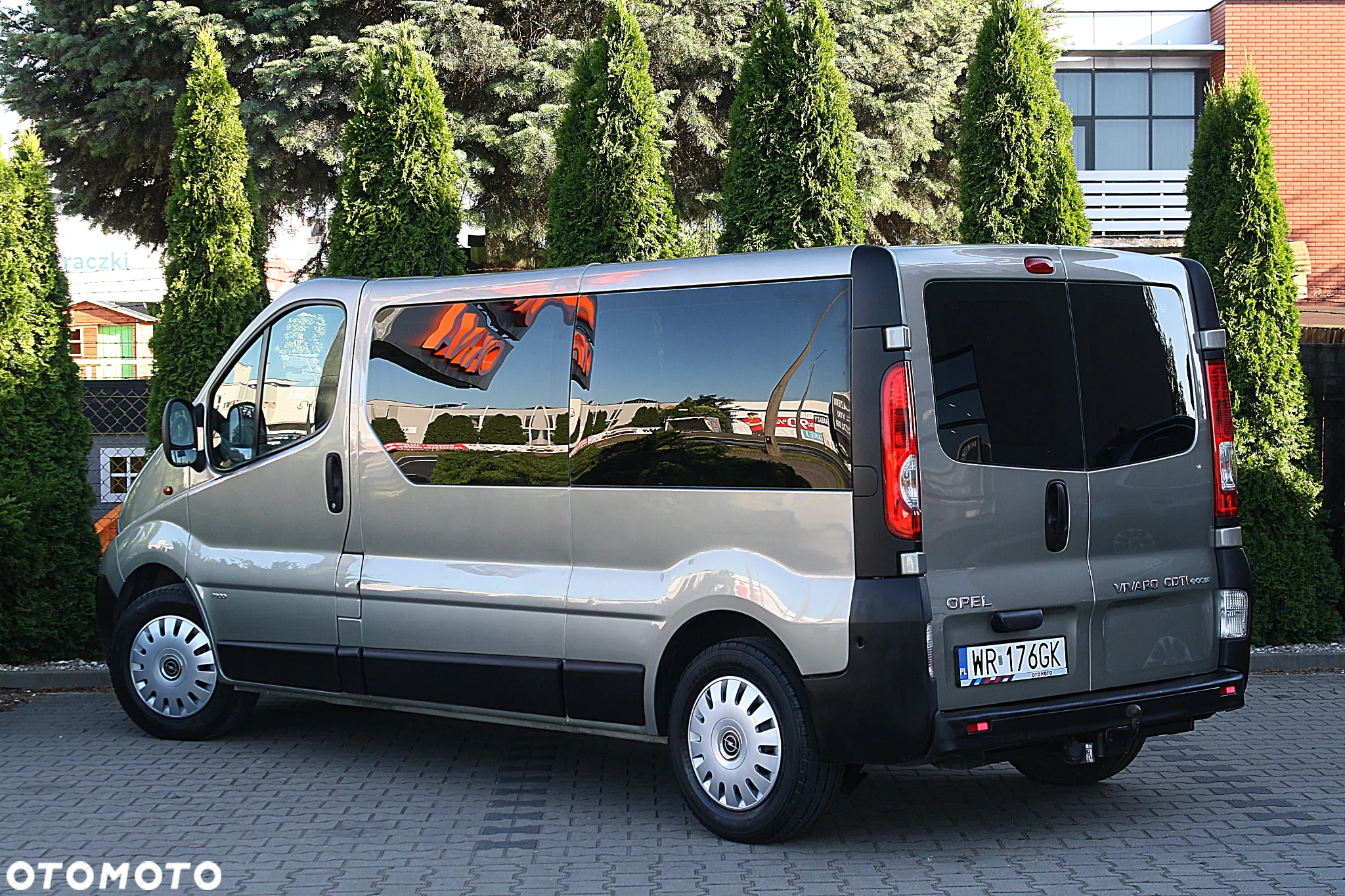 Opel Vivaro - 4