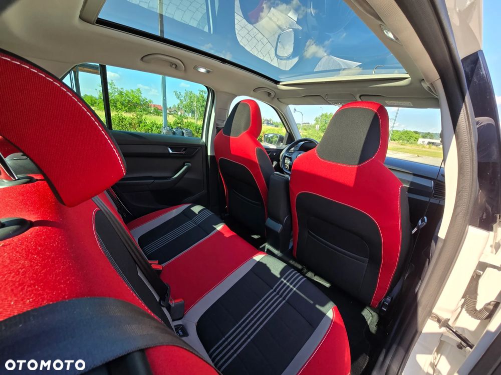Skoda Fabia 1.0 TSI Monte Carlo - 10