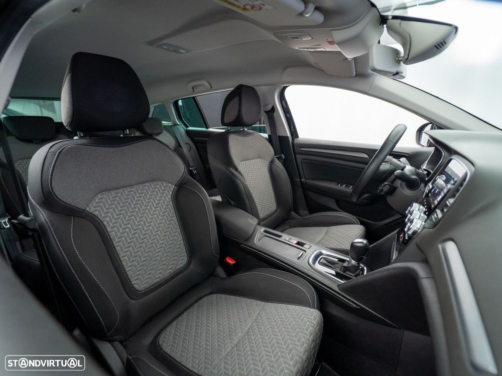 Renault Mégane Sport Tourer 1.6 E-Tech Plug-In Limited - 40