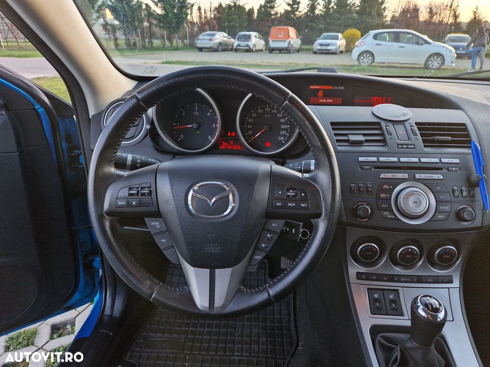 Mazda 3 1.6 MZ-CD DPF High-Line - 10