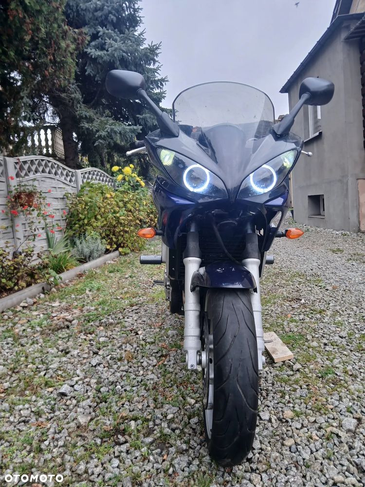 Yamaha FZ6 - 2