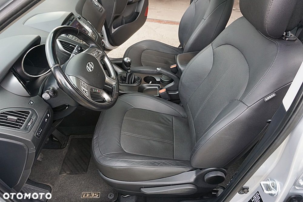 Hyundai ix35 2.0 GDI Premium 2WD - 22
