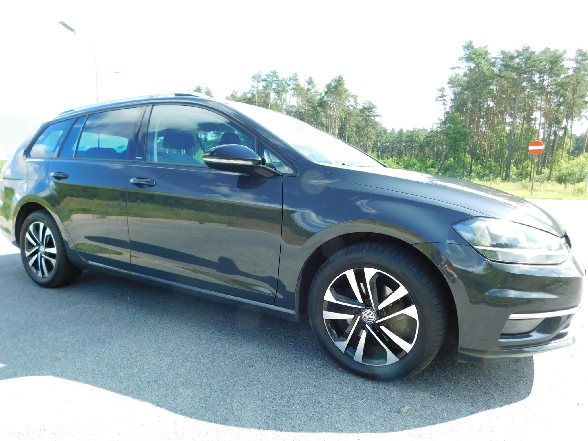 Volkswagen Golf 1.6 TDI SCR IQ.DRIVE - 4