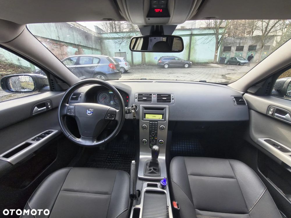 Volvo V50 2.0D DPF Momentum - 10