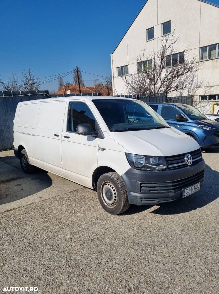 Volkswagen Transporter - 3