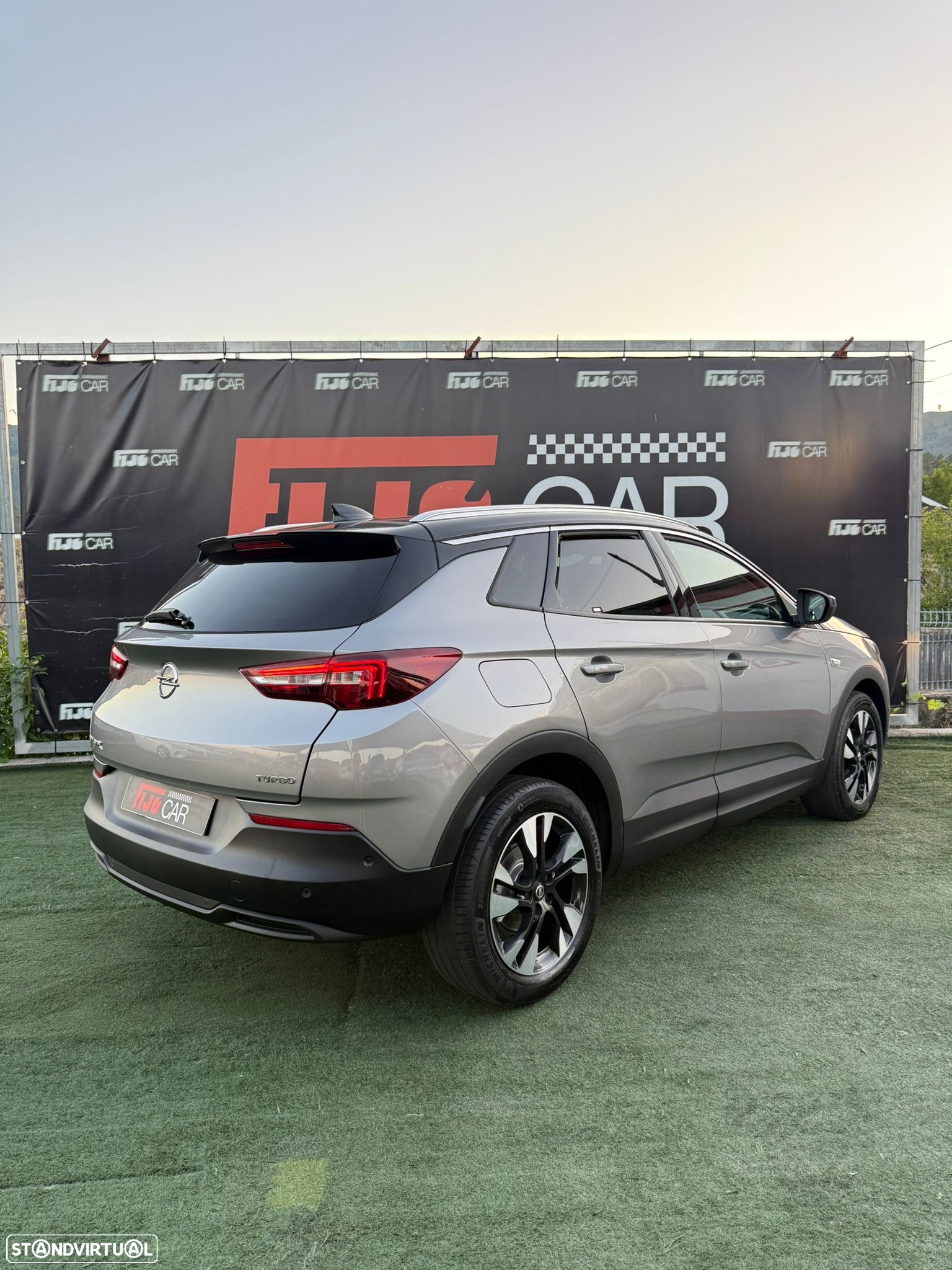 Opel Grandland X 1.2 S&S Auto Business INNOVATION - 5