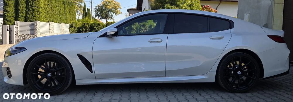 BMW Seria 8 840d xDrive mHEV - 5