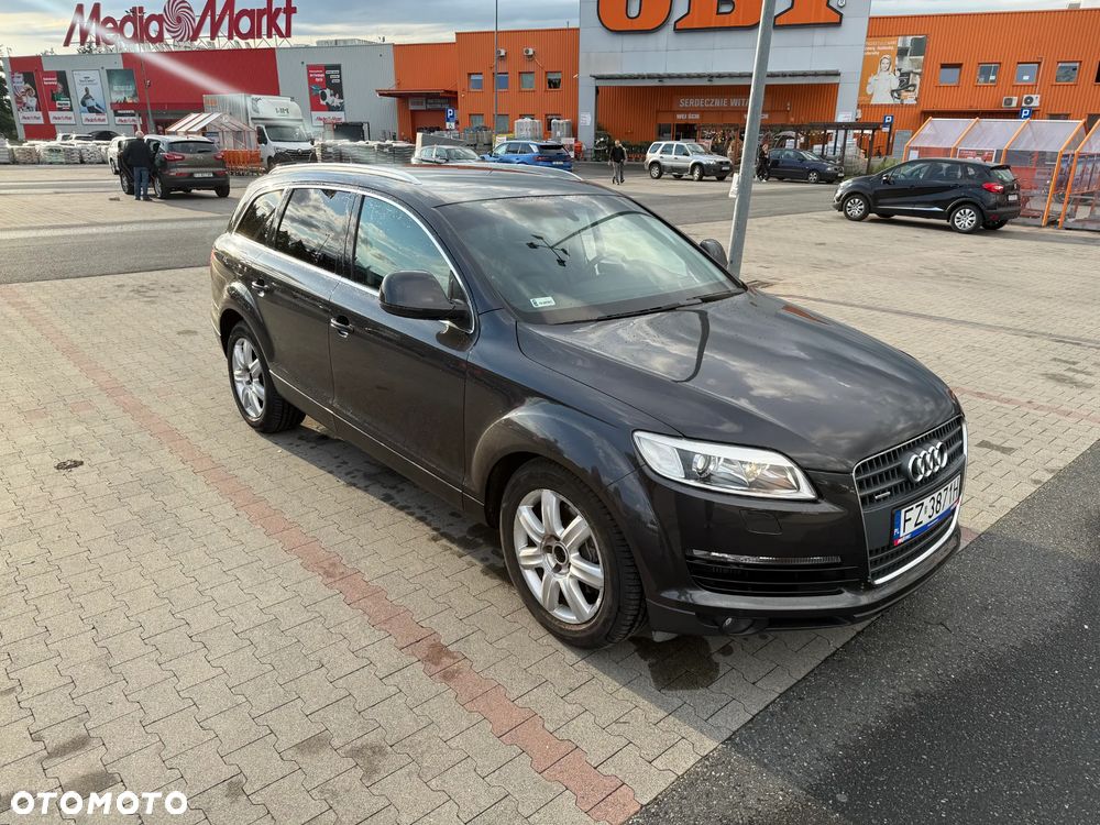 Audi Q7 - 2