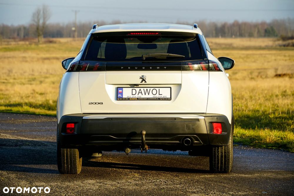 Peugeot 2008 - 9