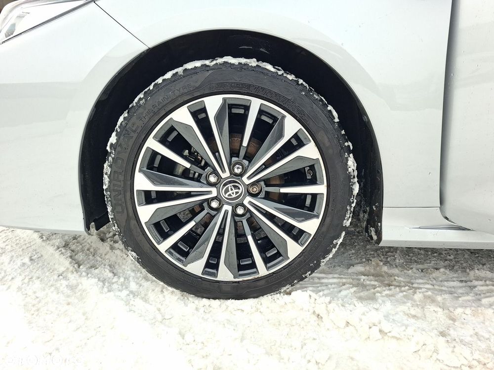 Toyota Corolla 1.8 Hybrid Style - 19