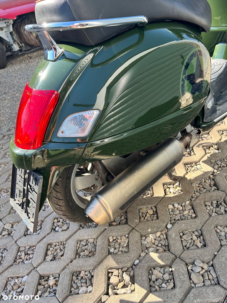 Vespa Grantourismo - 10