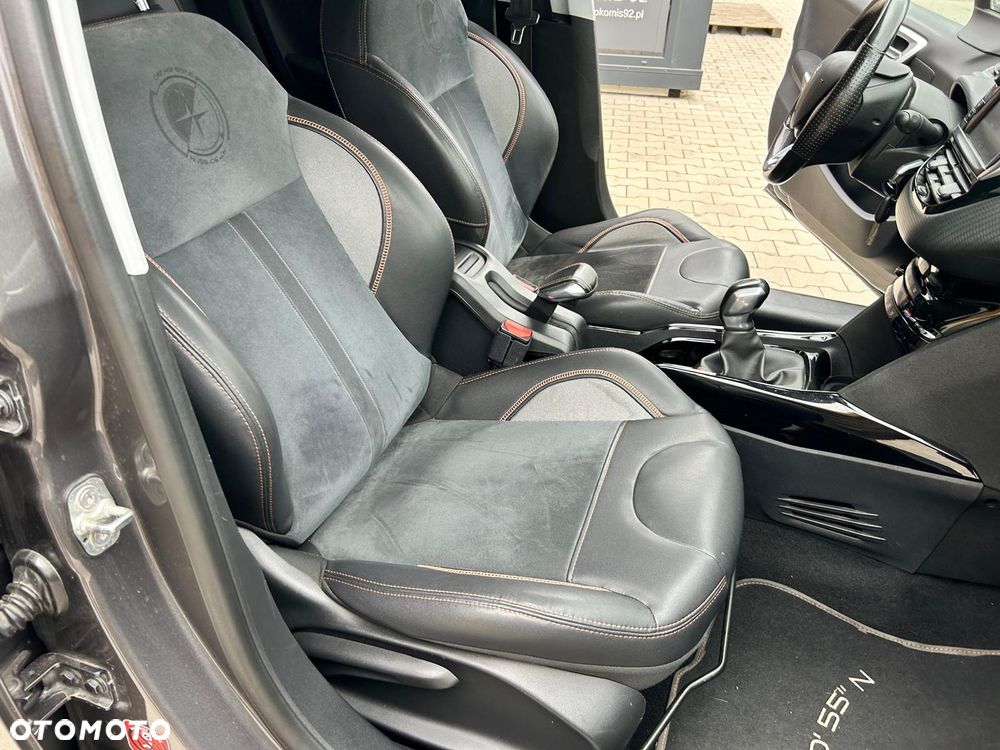 Peugeot 2008 1.2 Pure Tech GPF Crossway S&S - 29