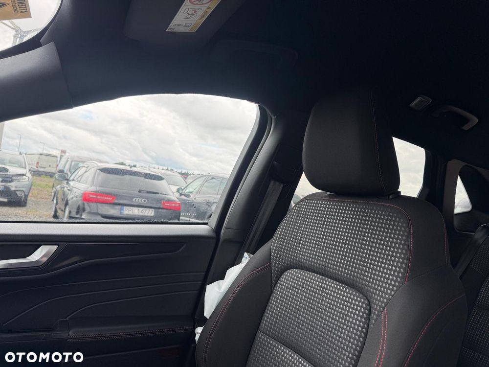 Ford Kuga 2.5 Duratec FHEV ST-LINE - 19