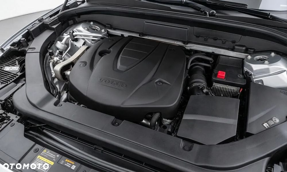 Volvo XC 60 D4 AWD Geartronic Inscription - 19