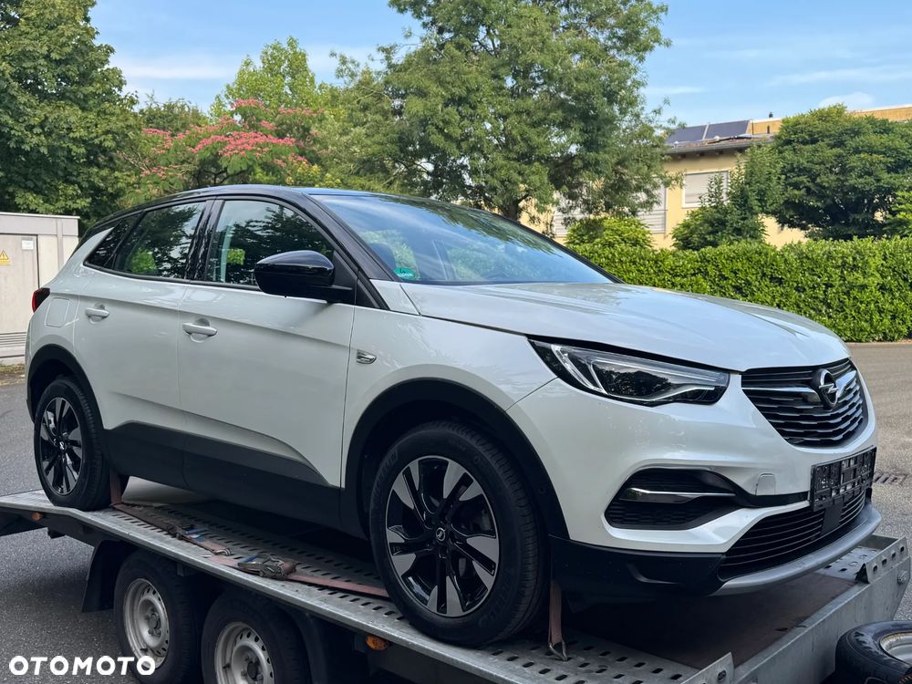 Opel Grandland X 1.6 Start/Stop Automatik Business INNOVATION - 26