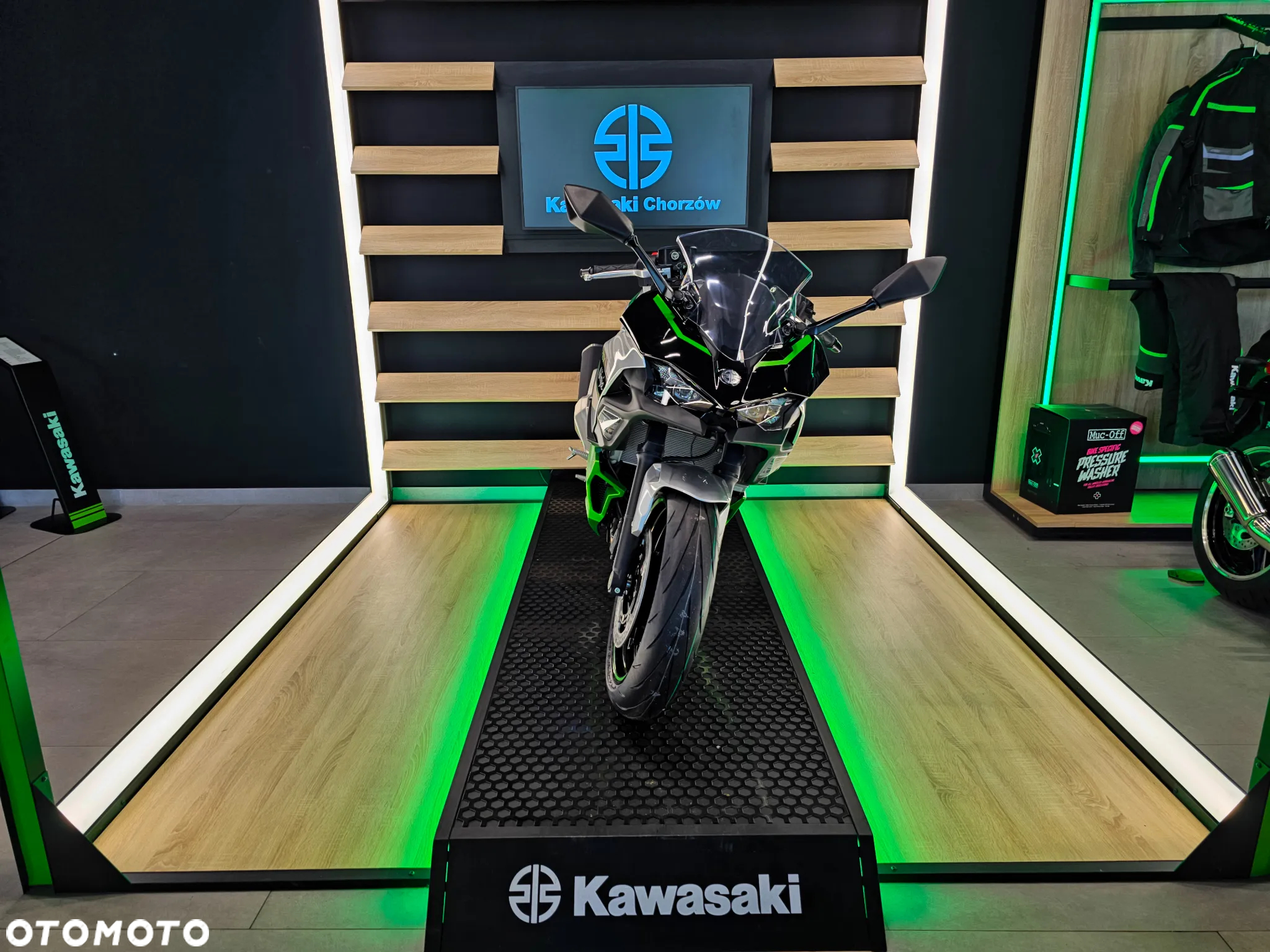 Kawasaki Ninja - 3