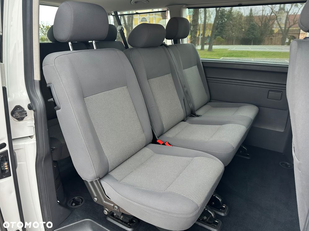 Volkswagen Caravelle L1 Comfortline - 8