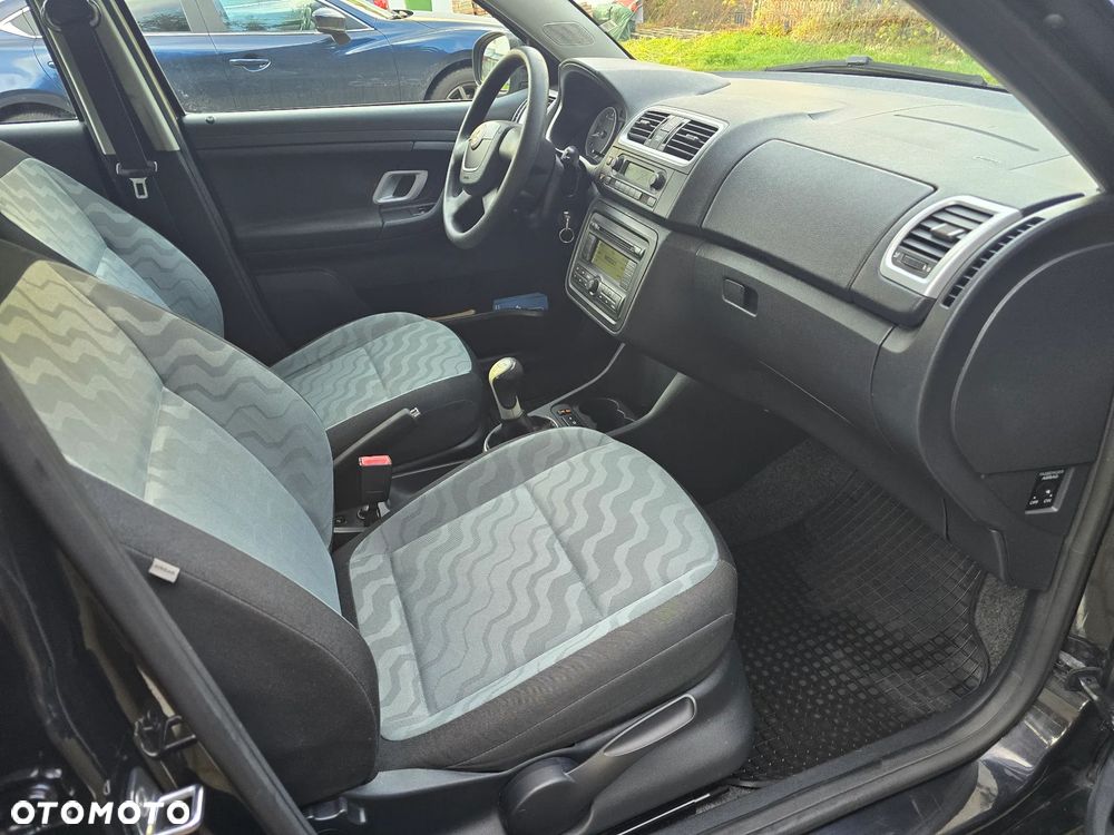 Skoda Fabia 1.2 HTP Elegance - 10