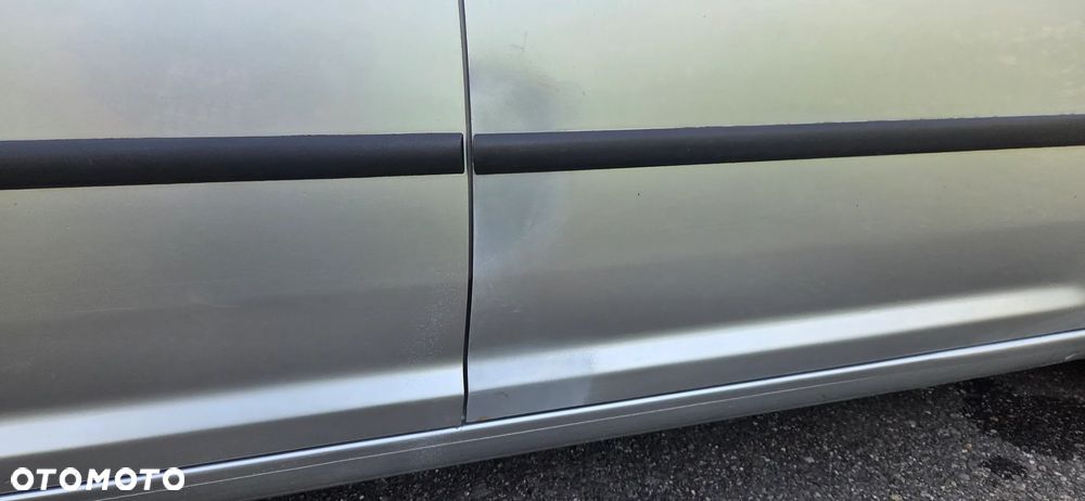 Volkswagen Caddy 1.9 DSG Life (5-Si.) - 17