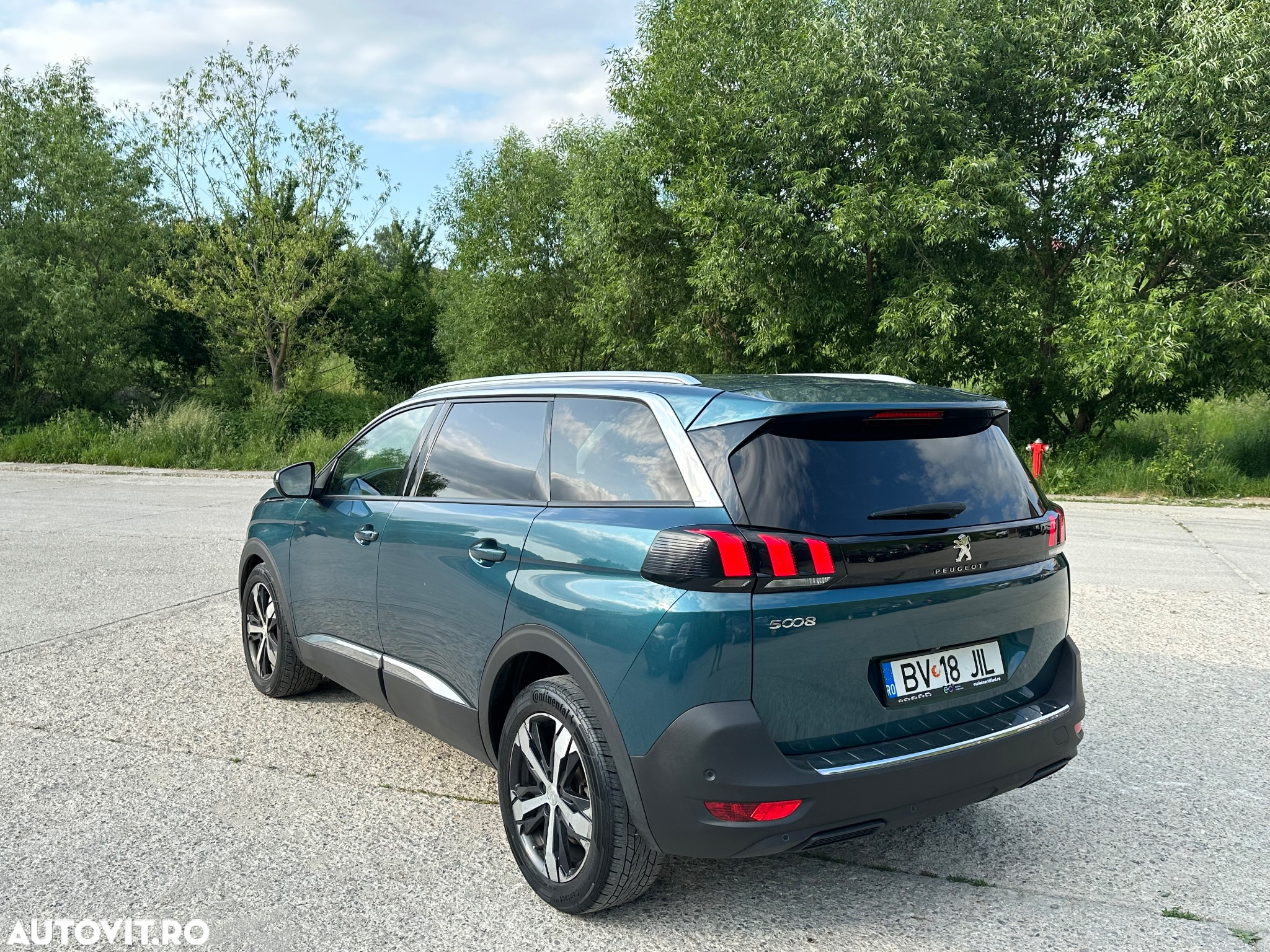 Peugeot 5008 1.6 Puretech Turbo s&s EAT8 Allure - 5