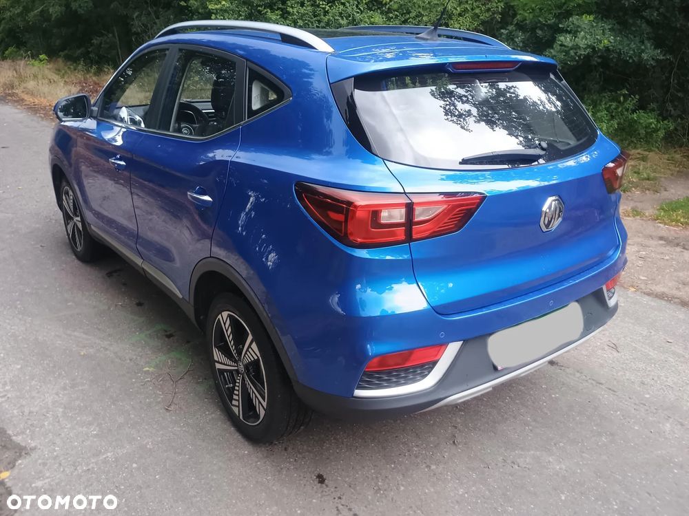 MG ZS Luxury - 8