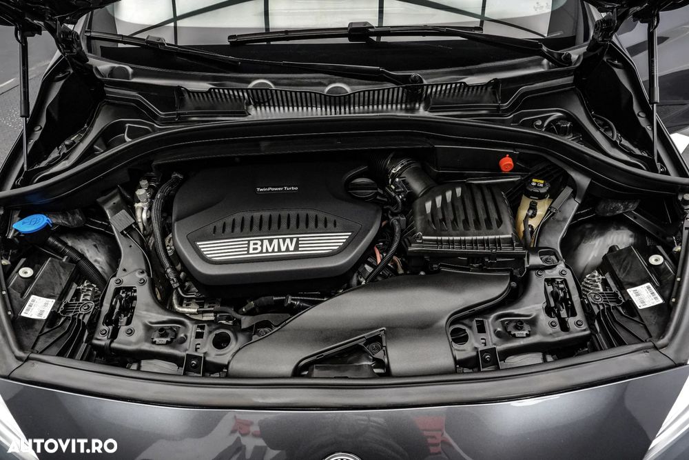 BMW Seria 2 220d AT Advantage - 28